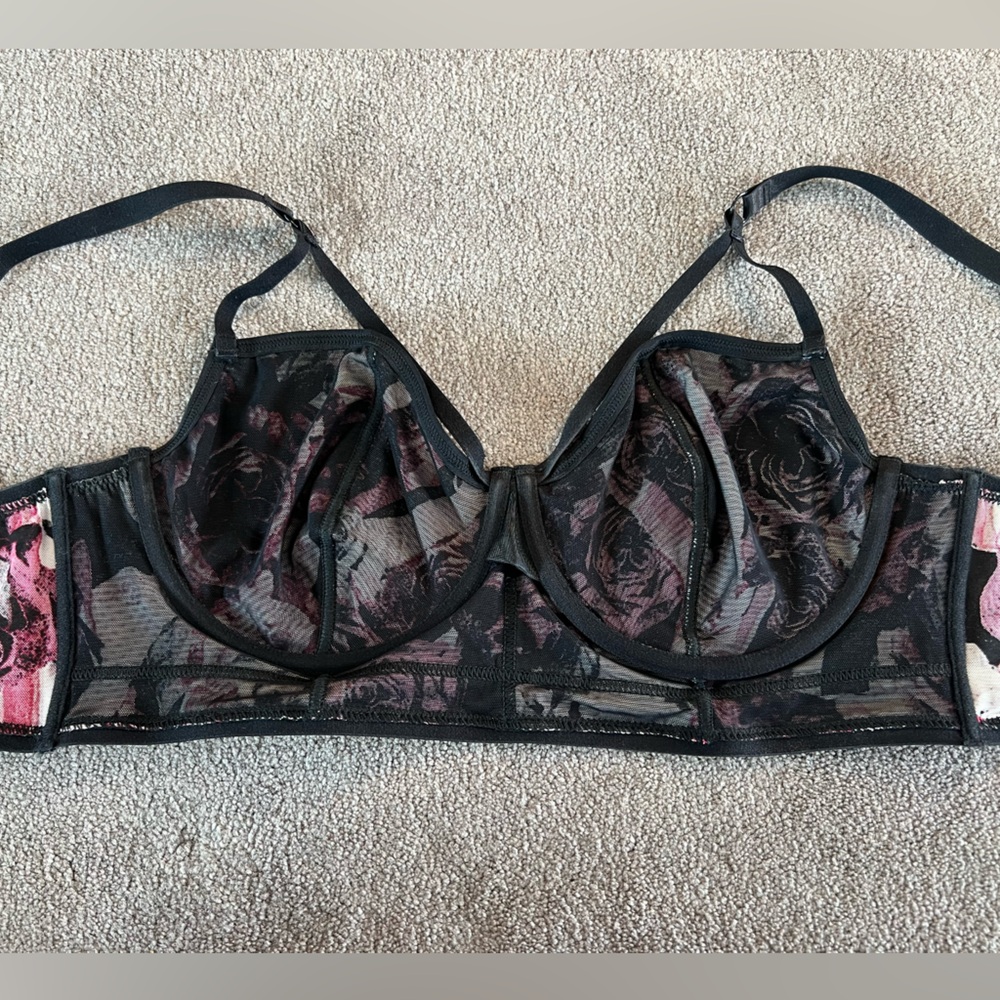 NWOT Torrid Simply Mesh Underwire Bra - Picture 8 of 10